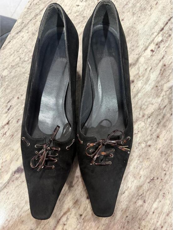 Stuart Weitzman Shoes - vintage Stuart Weitzman black suede pointed toe kitten heel lace up pumps 7.5
